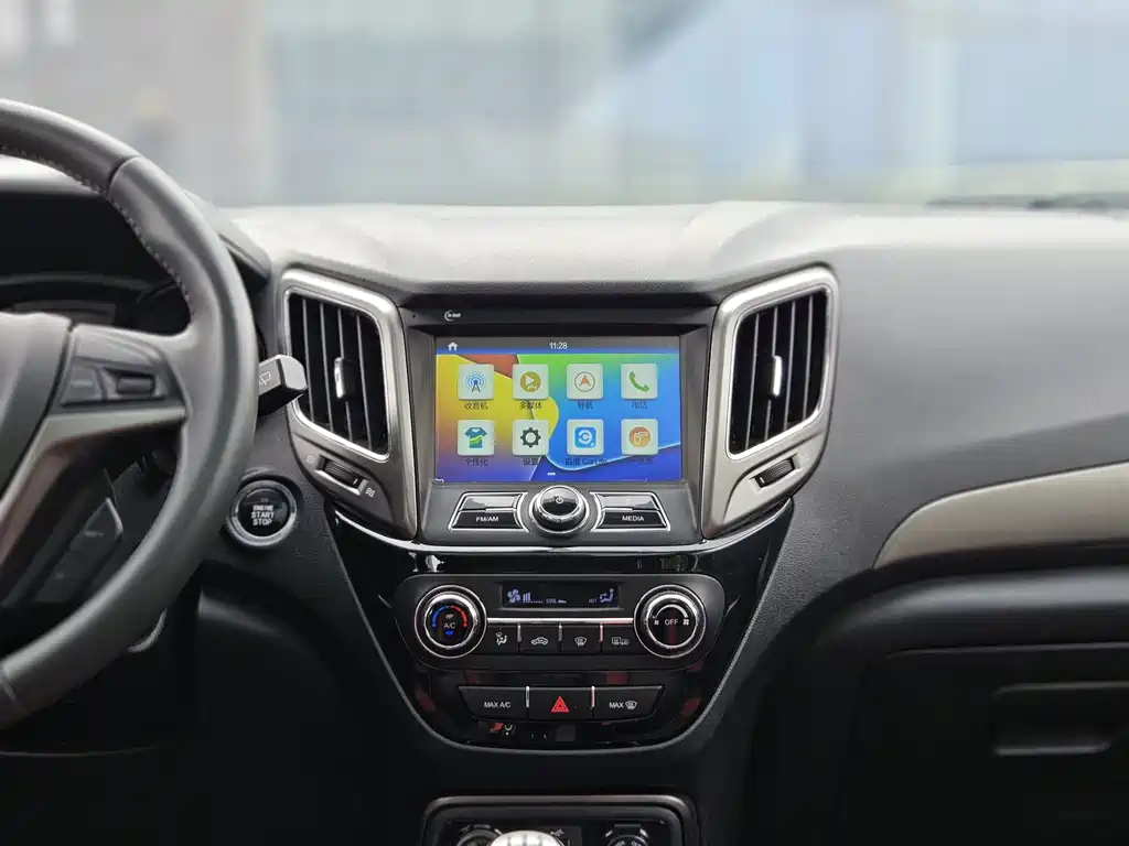 Changan CS15 — миниатюра 19