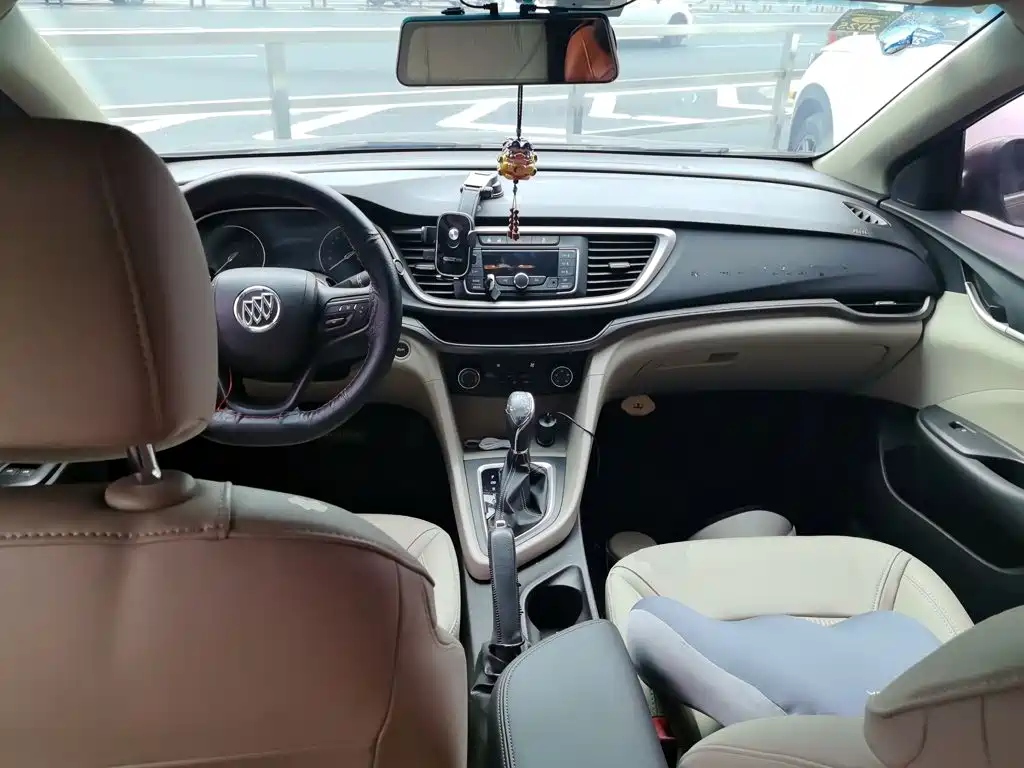 Buick Excelle — миниатюра 10