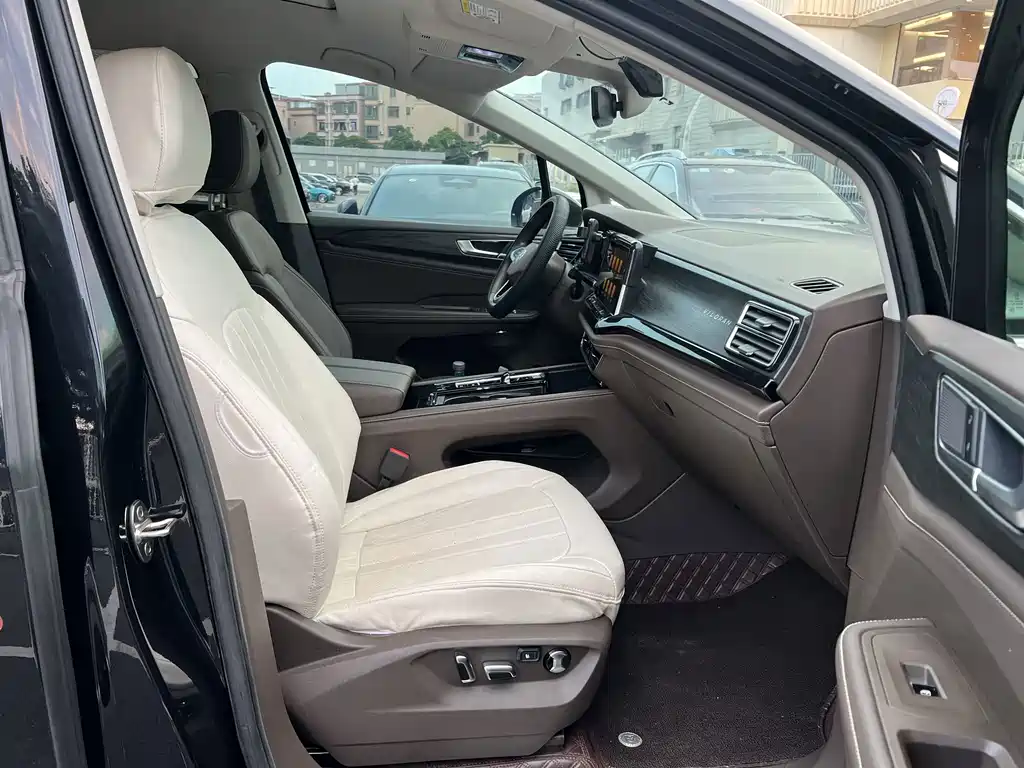 Volkswagen Viloran — миниатюра 15
