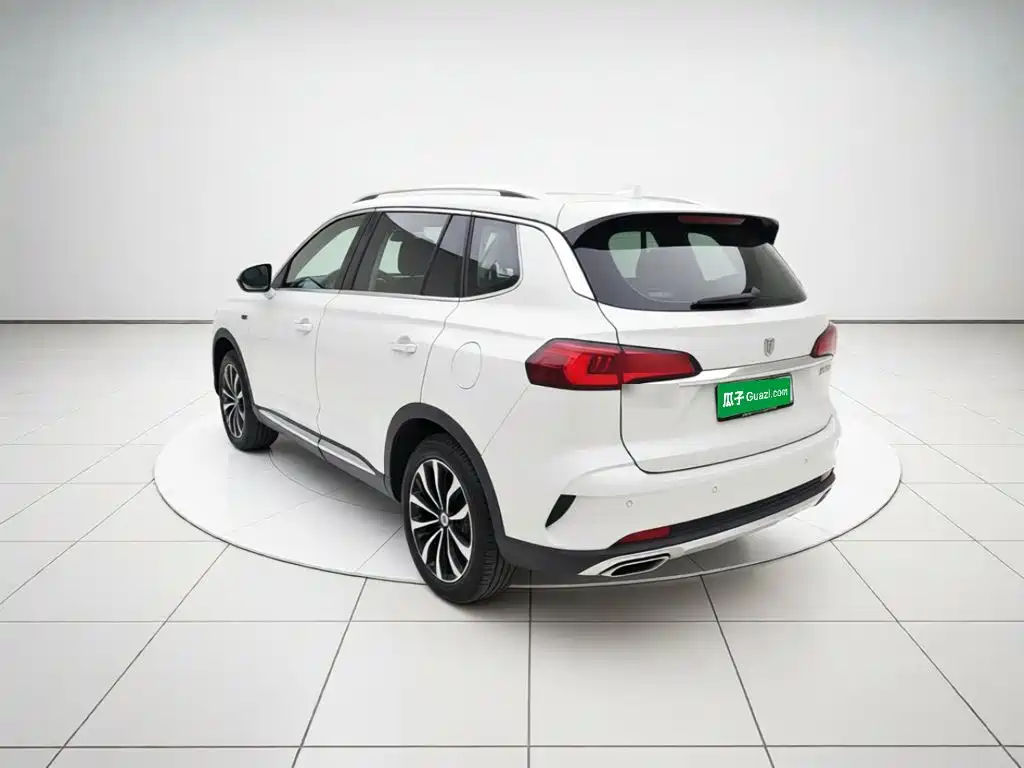 Roewe RX5 eMAX — миниатюра 4