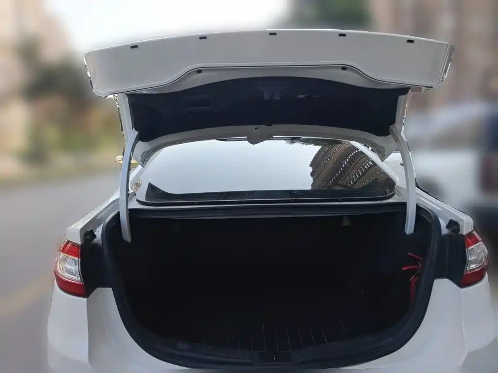 Ford Mondeo — миниатюра 20