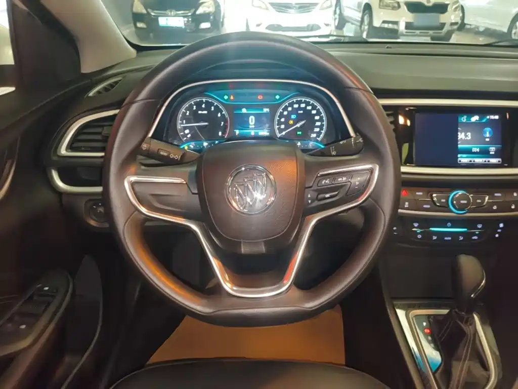 Buick Excelle — миниатюра 11