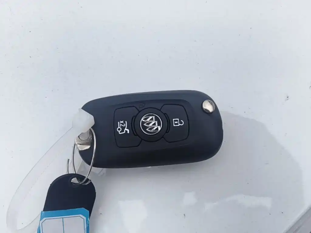Buick Verano — миниатюра 9