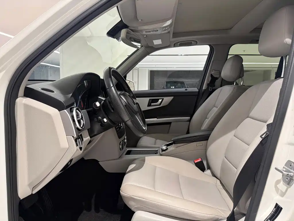 Mercedes-Benz GLK-Class — миниатюра 8