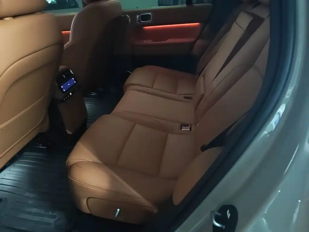 Li Auto Li L6 — миниатюра 17
