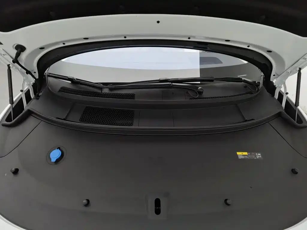 Li Auto Li i8 — миниатюра 6