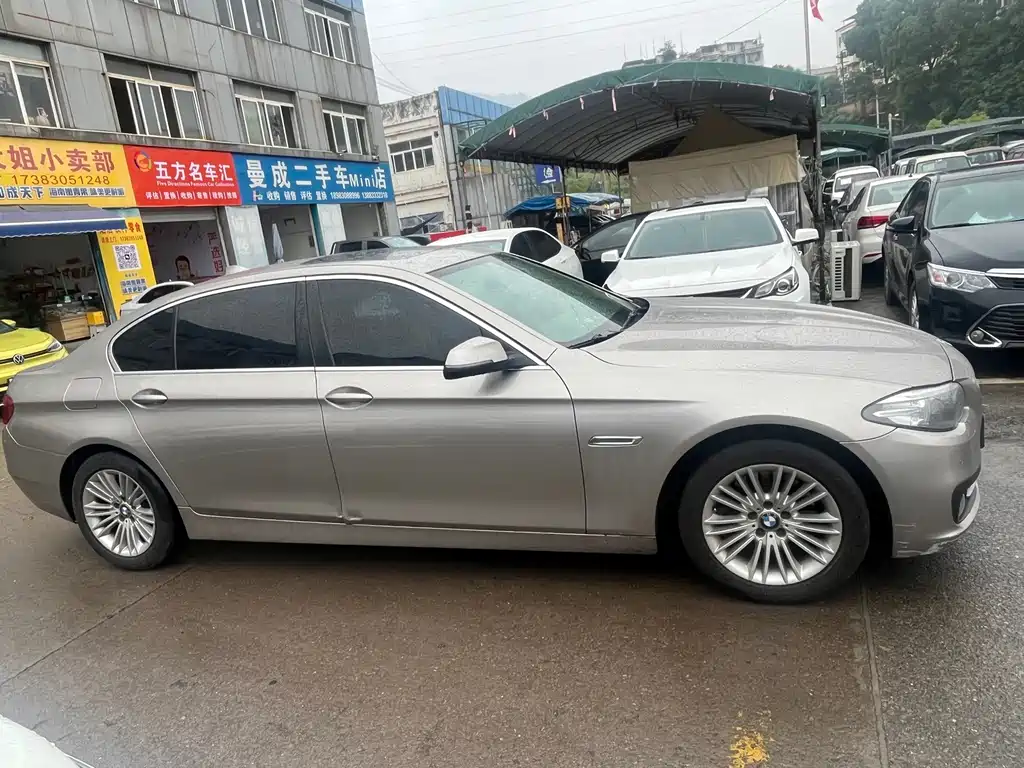 BMW 5 Series — миниатюра 4
