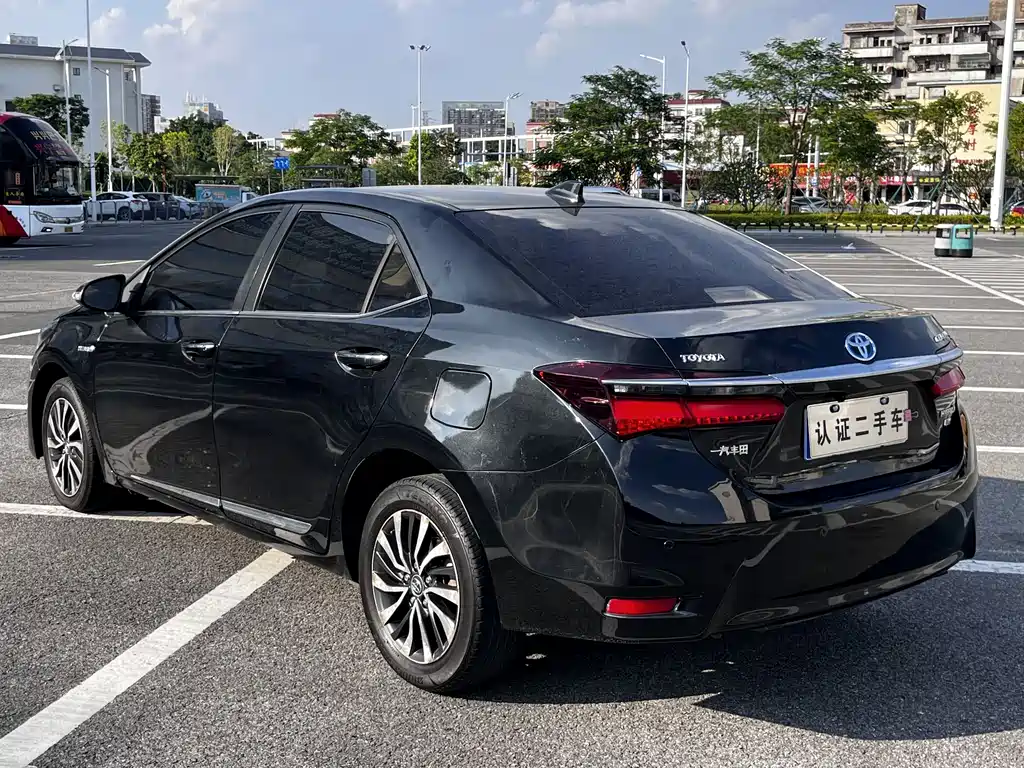 Toyota Corolla — миниатюра 16