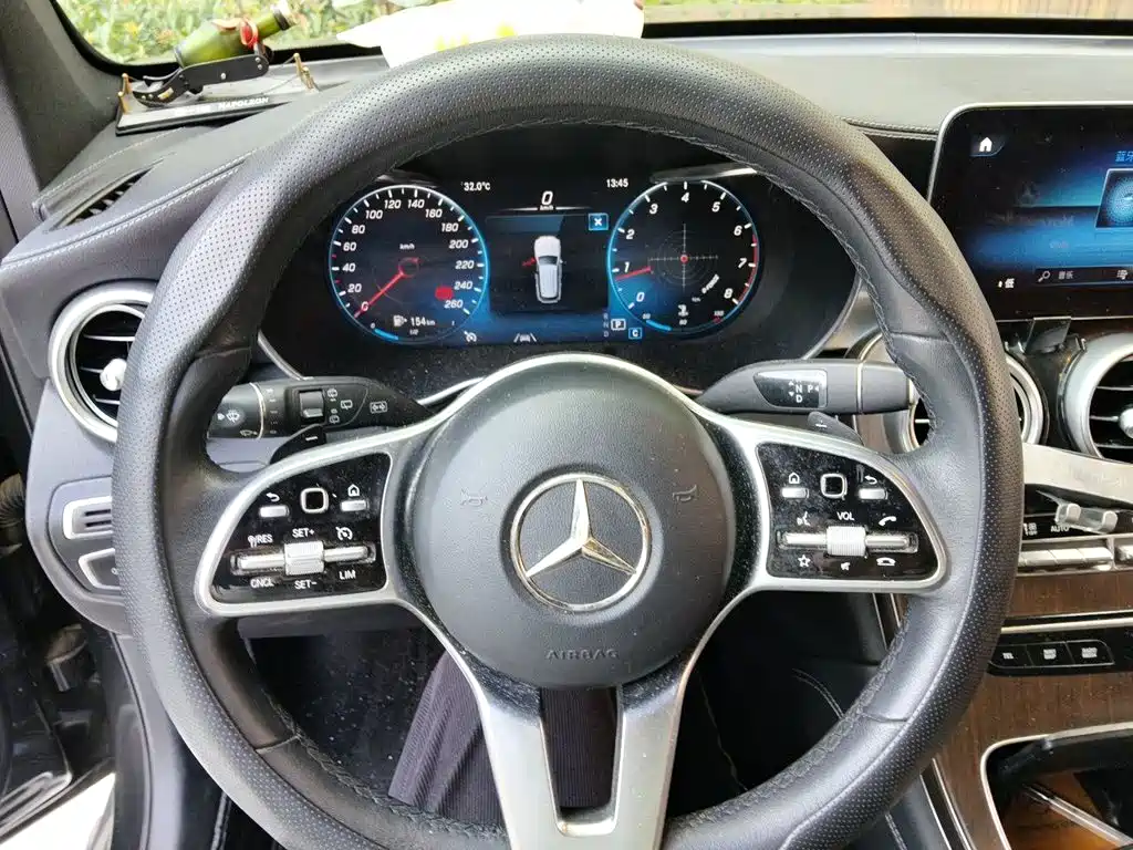 Mercedes-Benz GLC — миниатюра 11