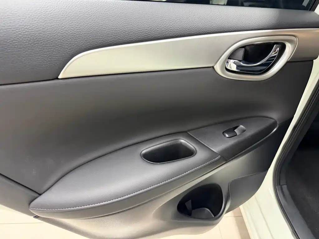 Nissan Sylphy — миниатюра 10