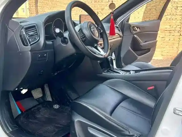 Mazda CX-4 — миниатюра 5