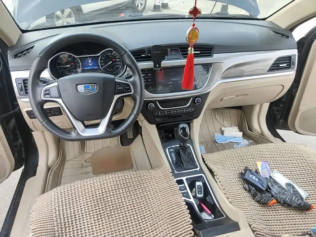 Geely Emgrand — миниатюра 10