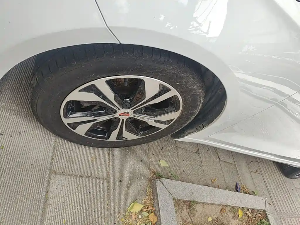 Roewe 360 — миниатюра 23