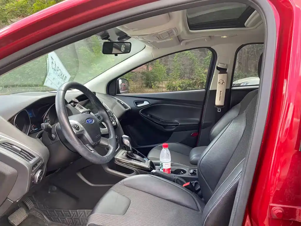 Ford Focus — миниатюра 6