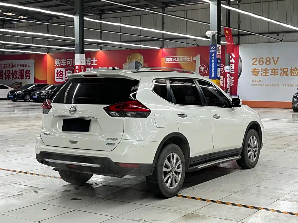 NISSAN QIJUN