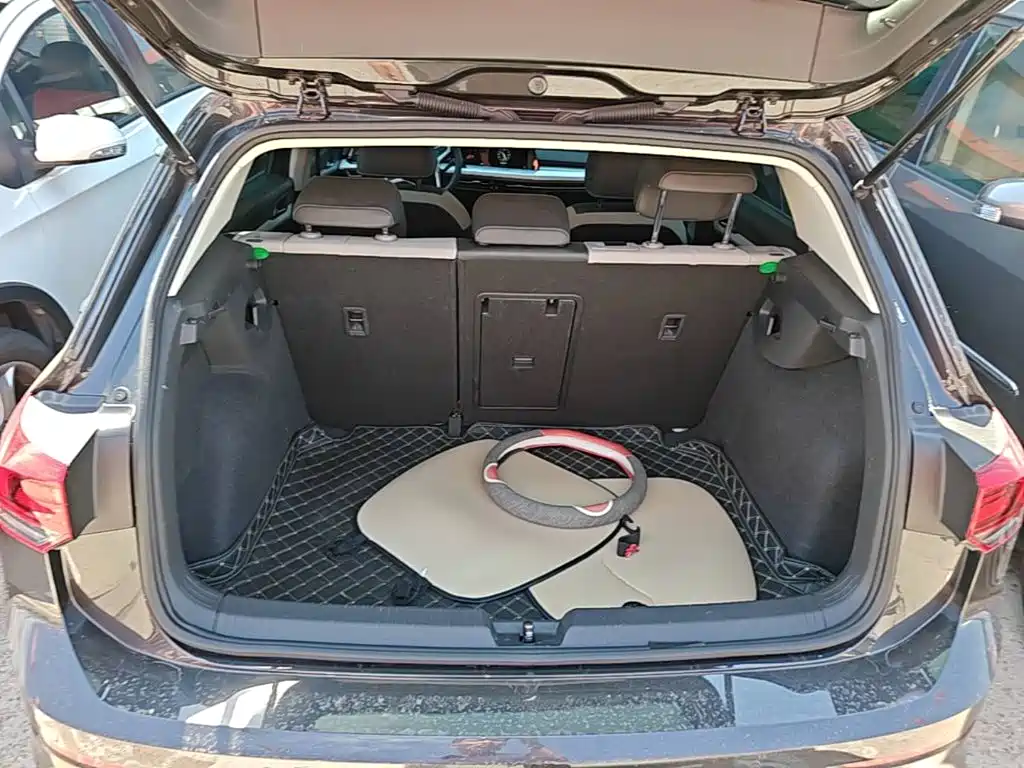 Volkswagen Golf — миниатюра 19