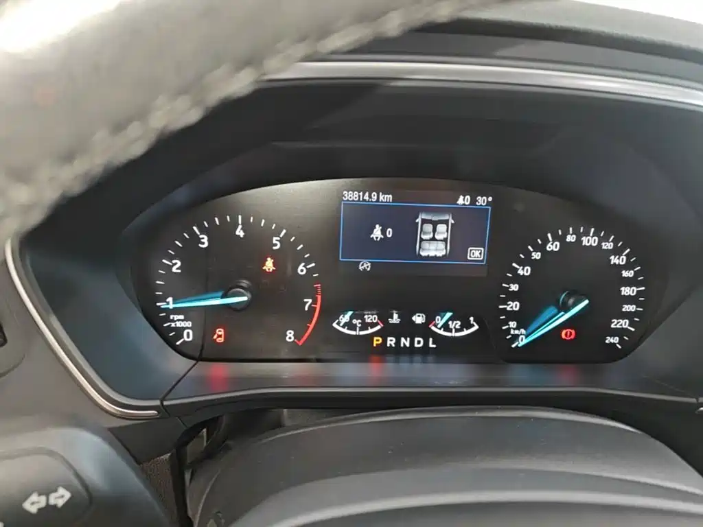 Ford Focus — миниатюра 12