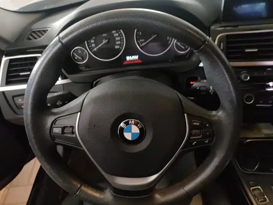 BMW 3 Series — миниатюра 15