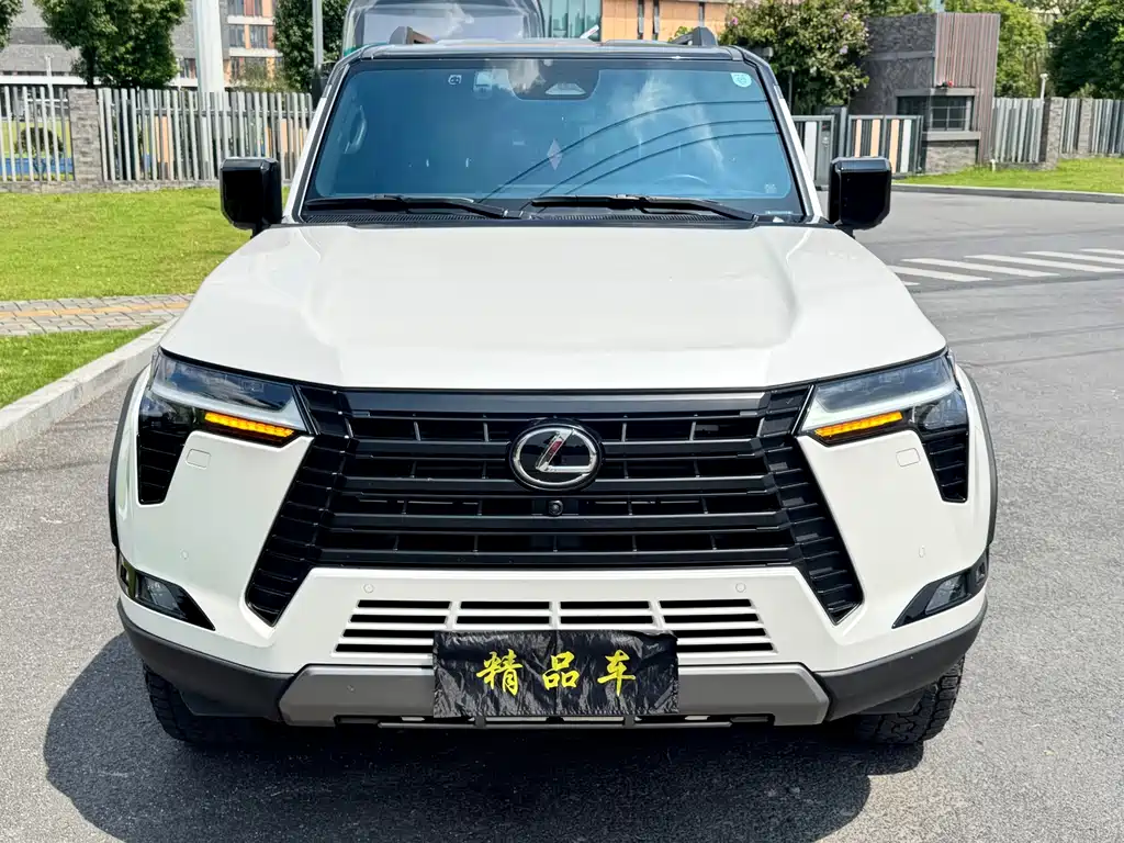 Lexus GX — миниатюра 2