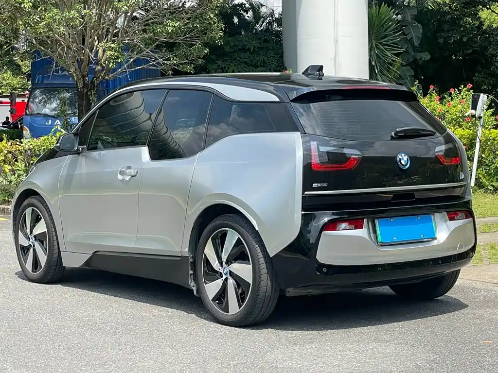 BMW i3 (Import) — миниатюра 17