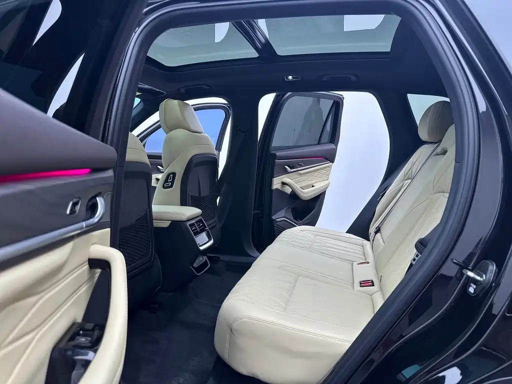 Geely Xingyue L — миниатюра 24