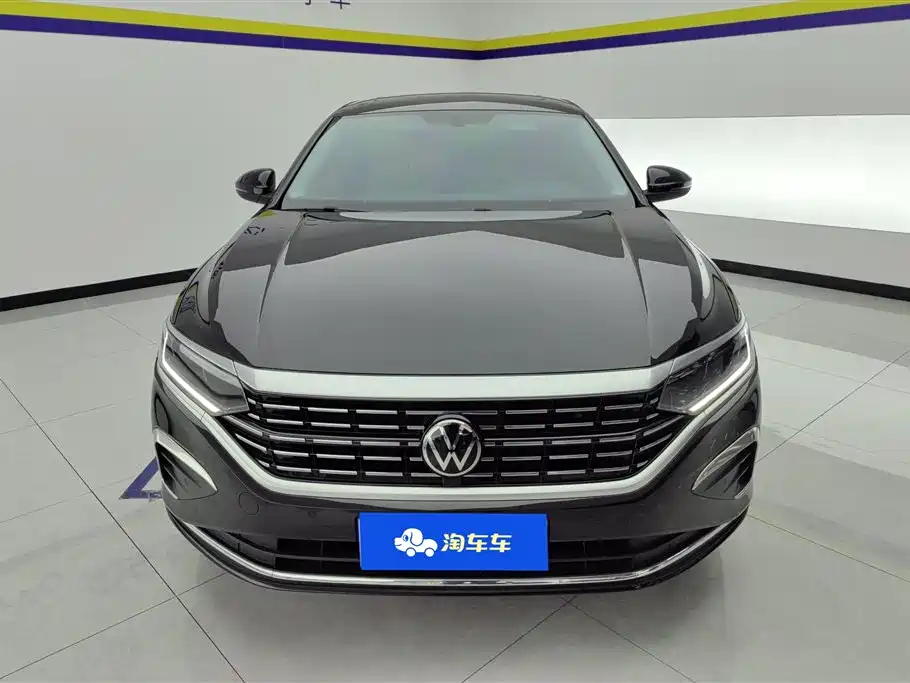 Volkswagen Passat 2024 330TSI Elite