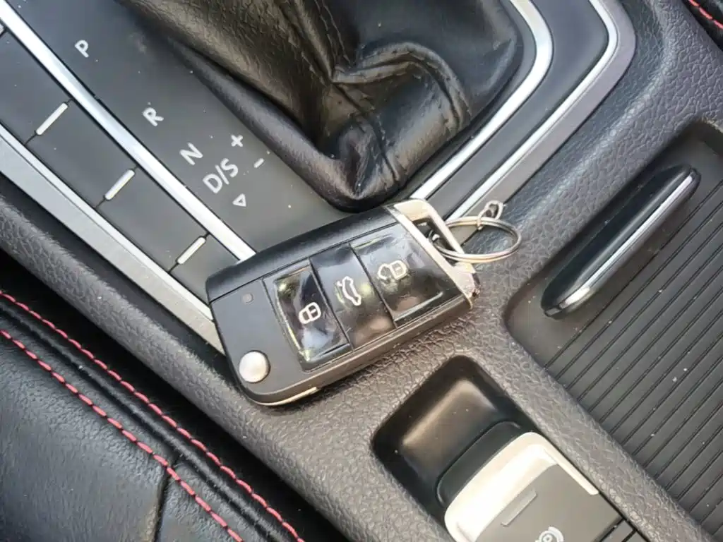 Volkswagen Golf — миниатюра 9