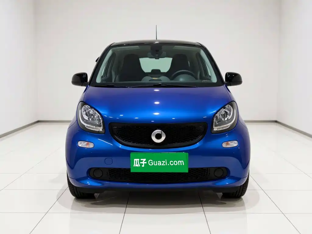 smart Smart Fortwo — миниатюра 2