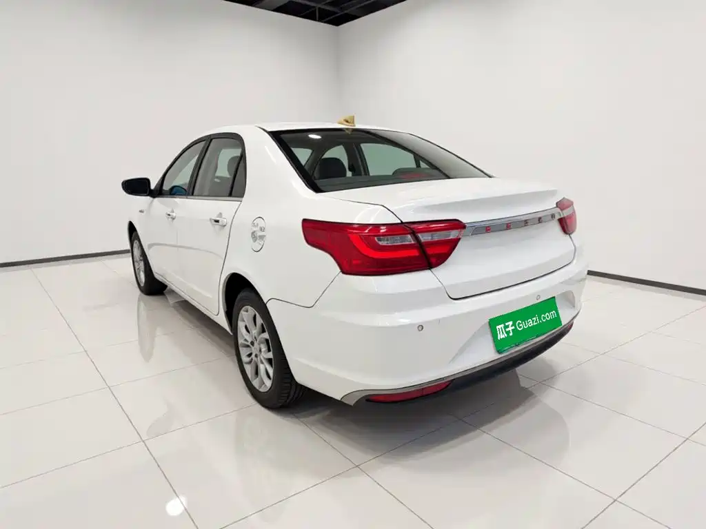 Geely Vision — миниатюра 4