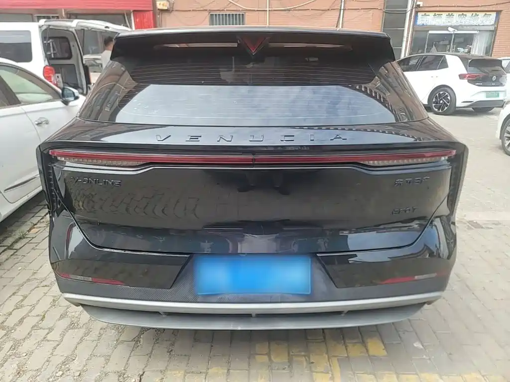 Venucia V — миниатюра 6