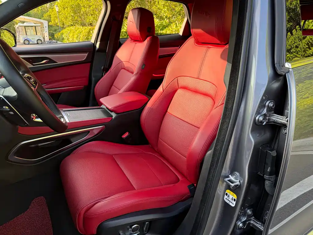 Jaguar F-PACE — миниатюра 9