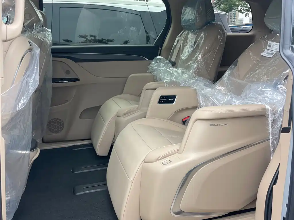 Buick GL8 2025 Premium