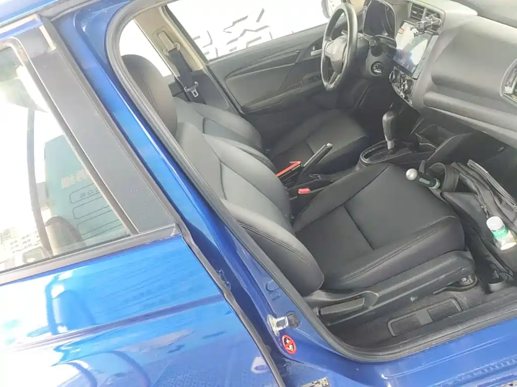Honda Fit — миниатюра 25