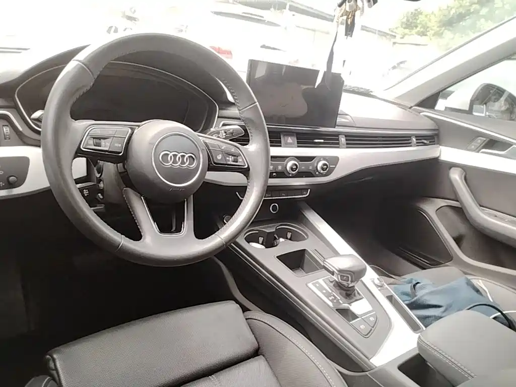 Audi A4L — миниатюра 10