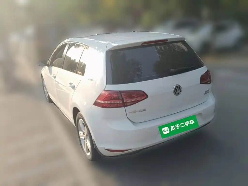 Volkswagen Golf — миниатюра 25