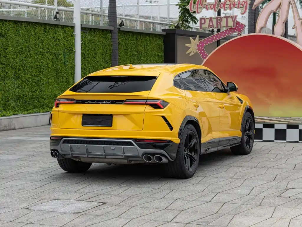 Lamborghini Urus — миниатюра 4