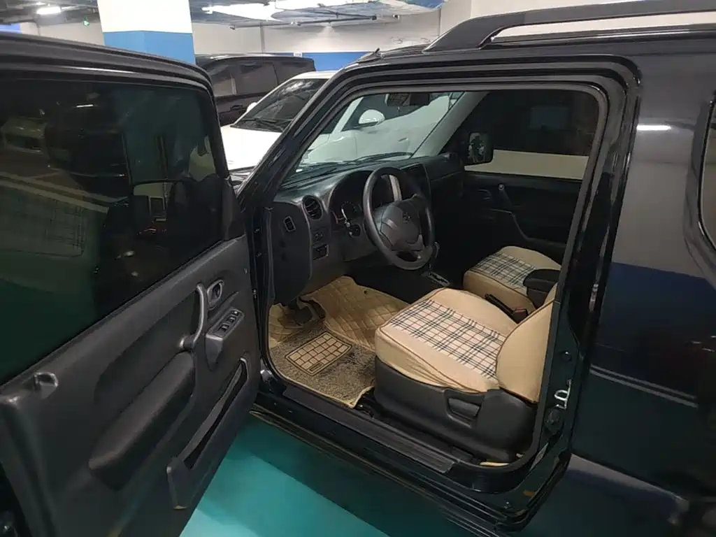 Suzuki Jimny — миниатюра 19