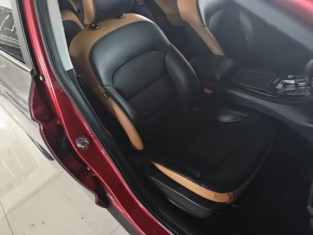 Geely Emgrand GL — миниатюра 25