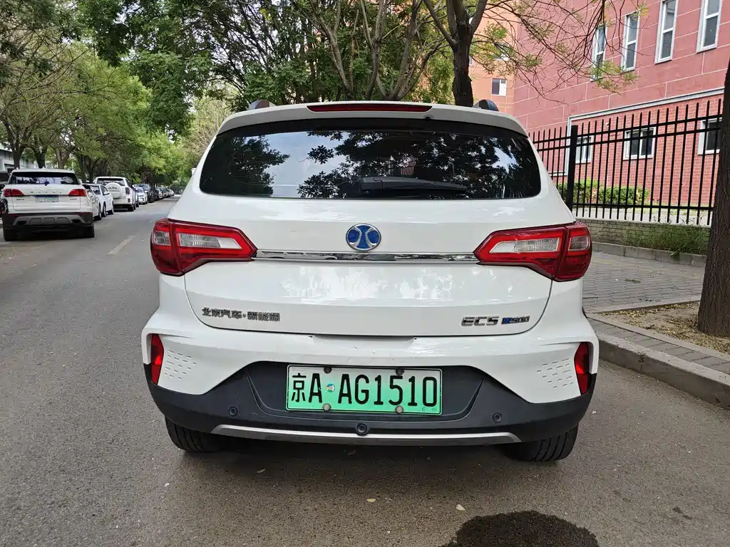 BAIC New Energy EC5 — миниатюра 11