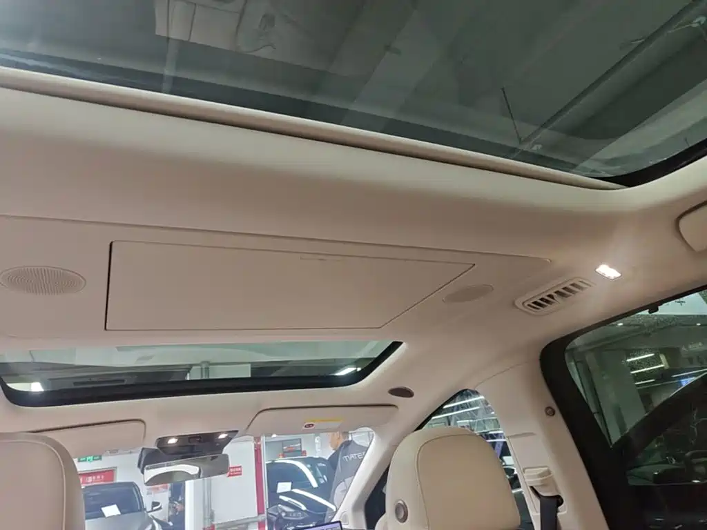 Li Auto Li i8 — миниатюра 18