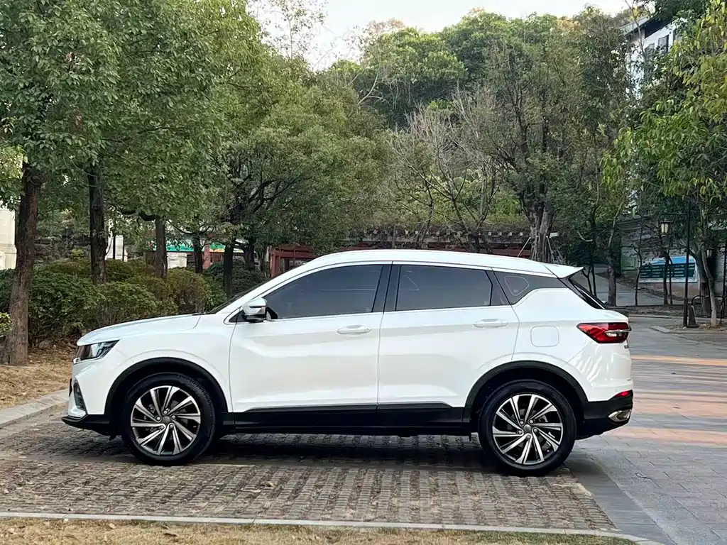 GEELY AUTOMOBILE BINYUE