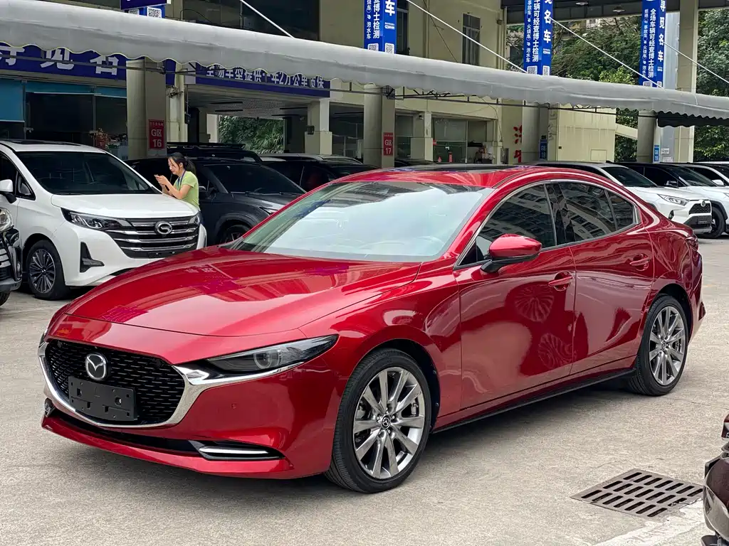 Mazda 3 Axela 2020