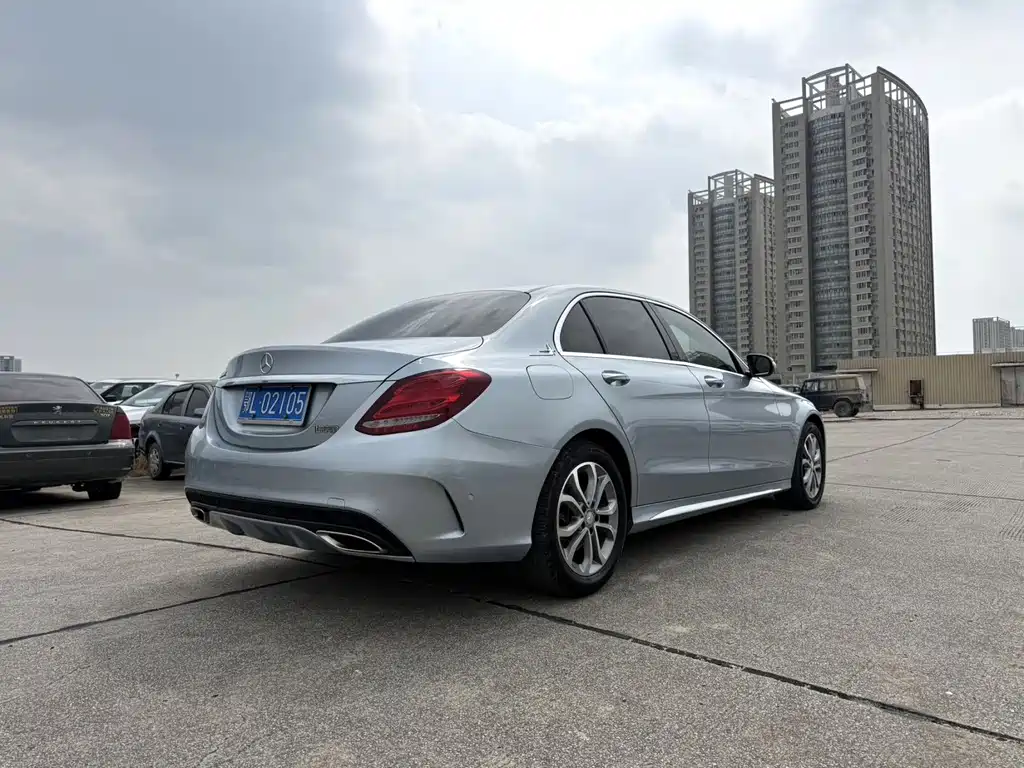 Mercedes-Benz C-Class — миниатюра 18