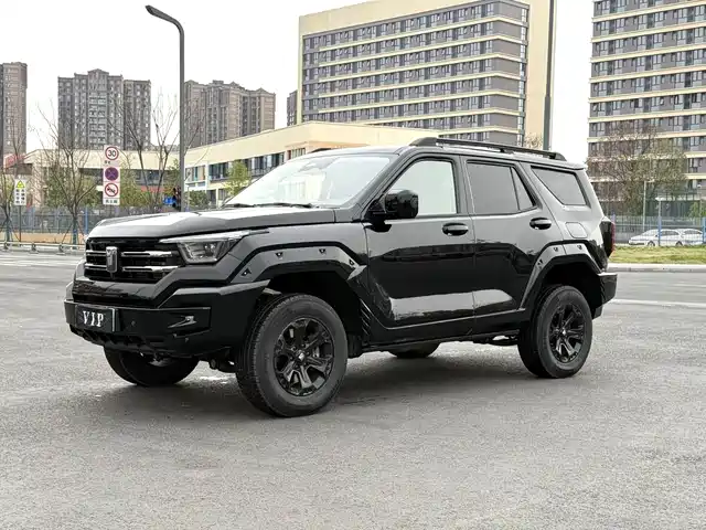 TANK TANK 400 NEW ENERGY 2025