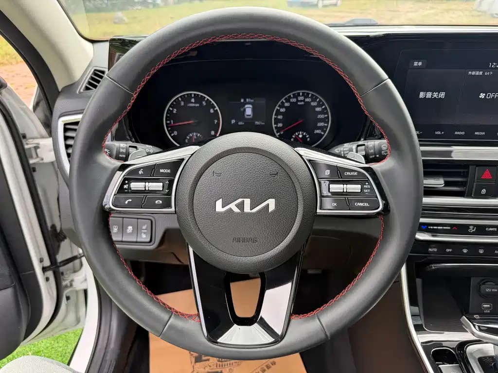 Kia KX3 — миниатюра 14