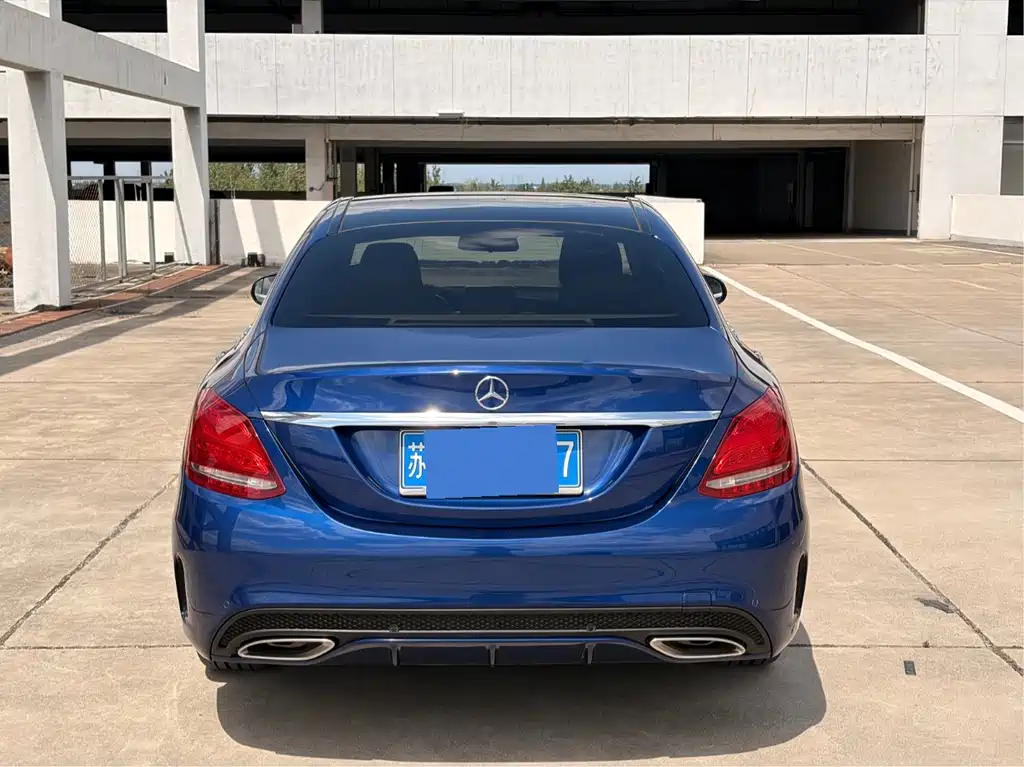 Mercedes-Benz C-Class — миниатюра 17