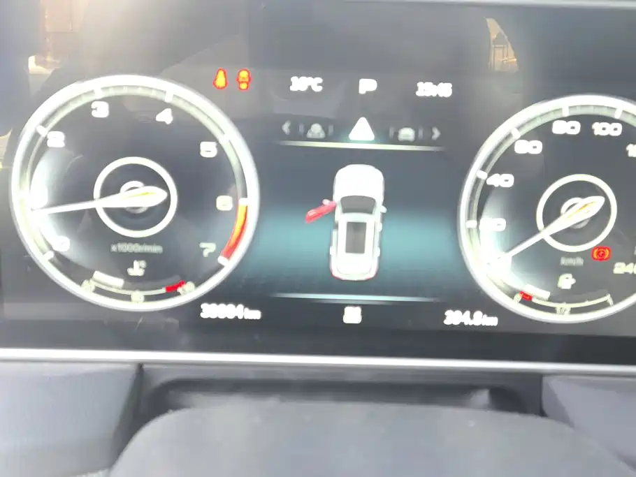 Hongqi Hongqi HS5 — миниатюра 14