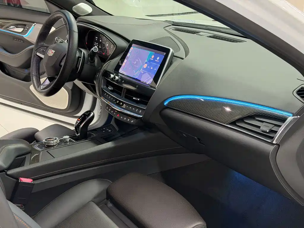 Cadillac CT5 — миниатюра 19