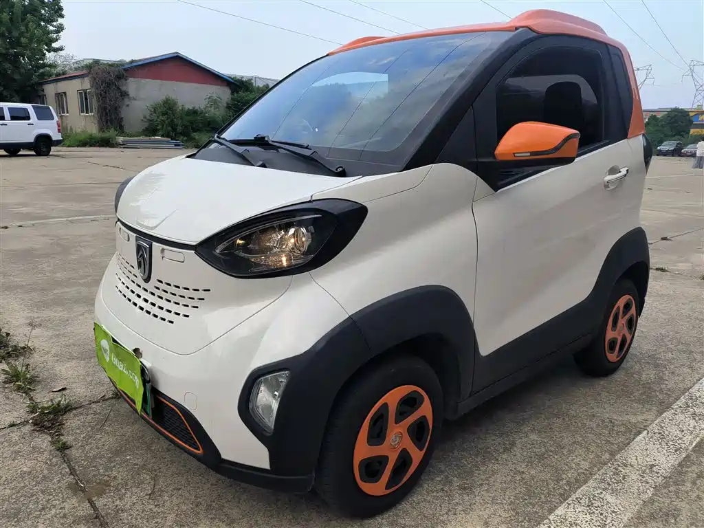 Baojun E100 2020