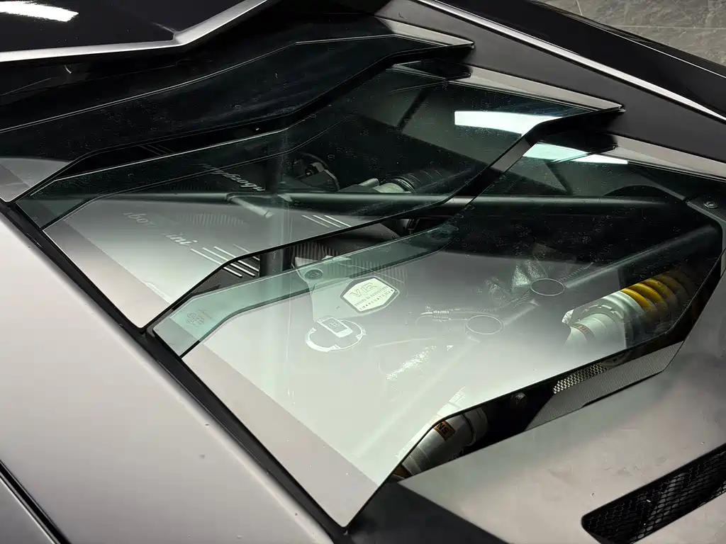 Lamborghini Aventador — миниатюра 20
